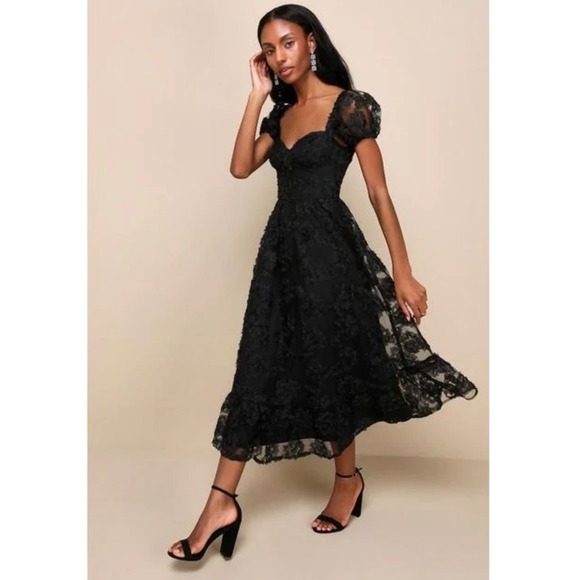 Lulus Dresses & Skirts - Lulus Notable Elegance 3D Floral Lace Overlay Midi Dress Womens Best Fits S M